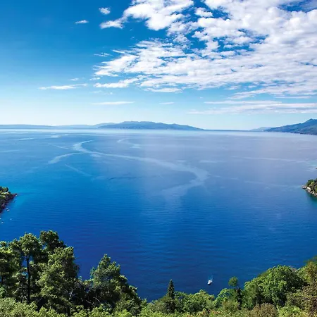 2 Bedroom Awesome In * מטולי