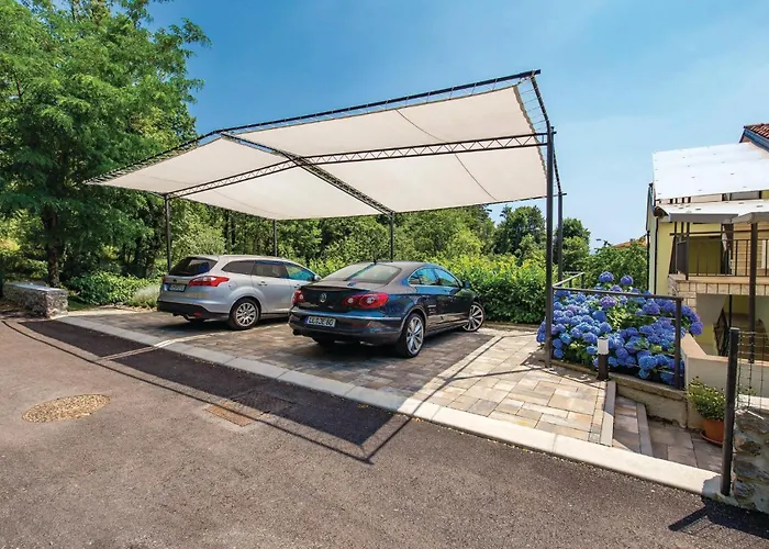 Apartament 2 Bedroom Awesome In Matulji