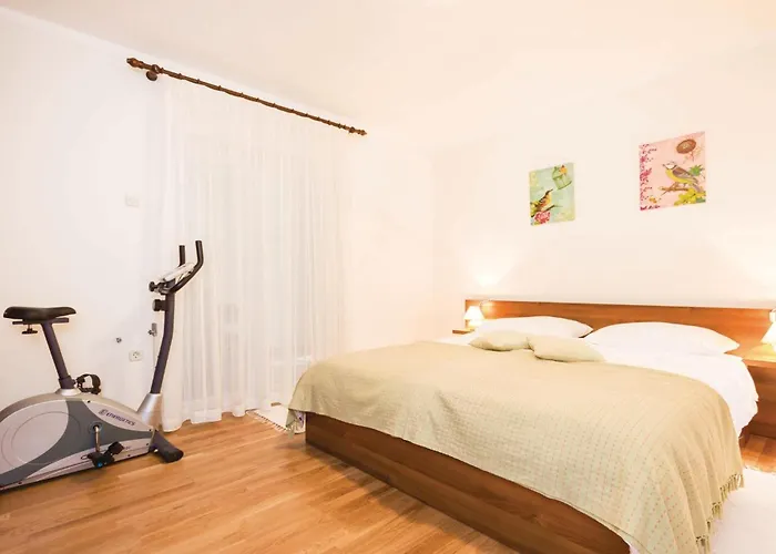 2 Bedroom Awesome In