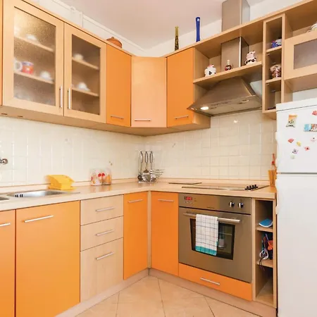 2 Bedroom Awesome Apartment In Matulji