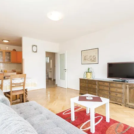 Front In Appartement